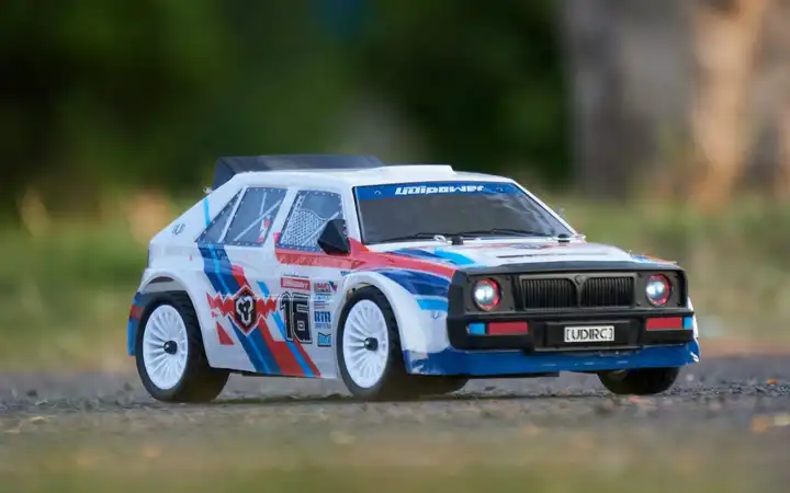 Remote Control Racing Rally Drift Car 2.4GHz 1:16 Scale 4WD 35KM/H - TRC1162272